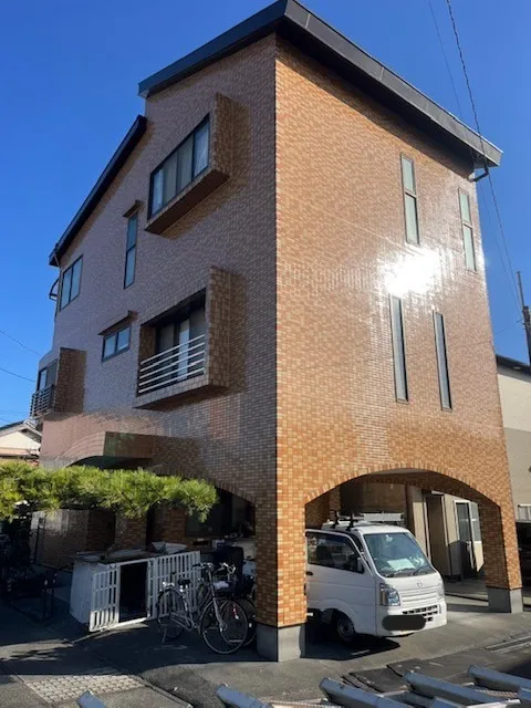 【島田市 A様邸】クリアー塗装でツヤツヤに!