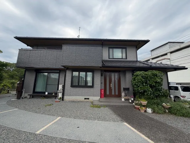 【富士市 I様邸】落ち着いたツートンになりました♬